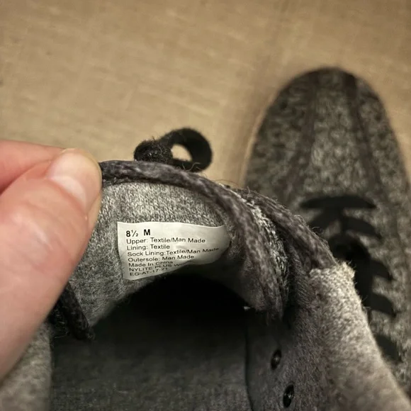 Tretorn Gray and Black Sneakers - Picture 11 of 11